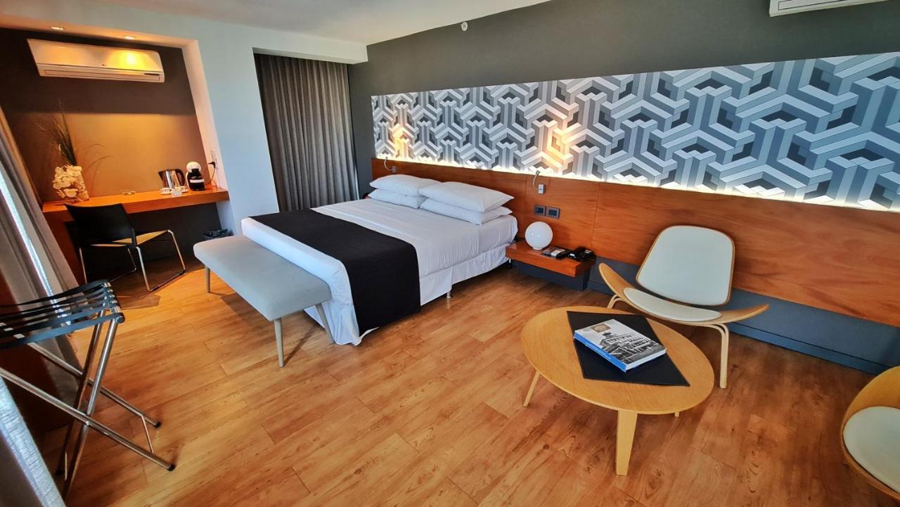 BIT Design Hotel Montevideo Buitenkant foto